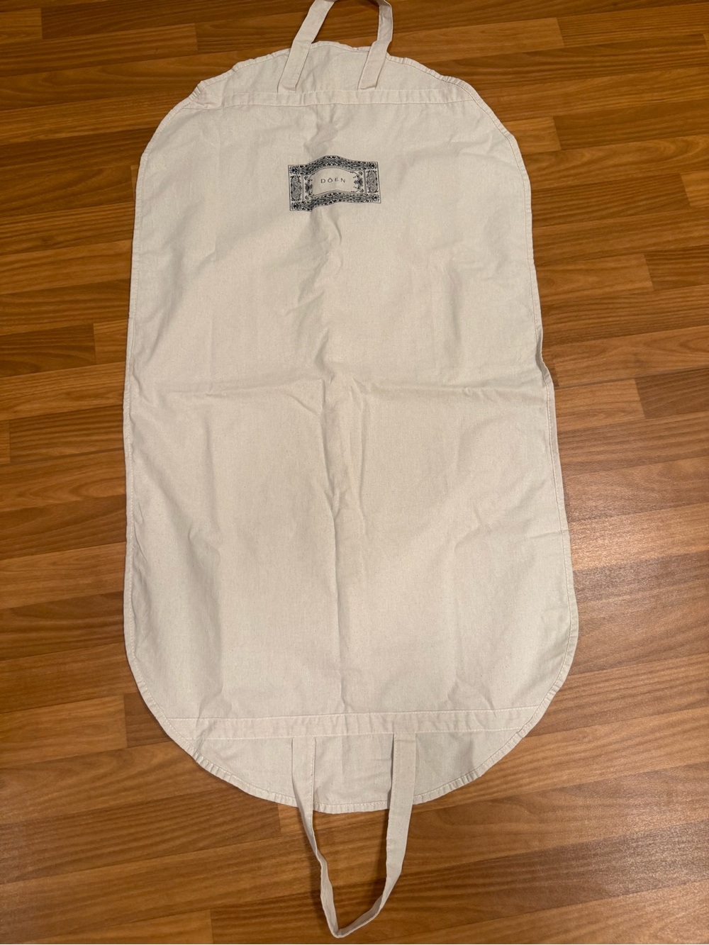 Doen Cream Garment Bag